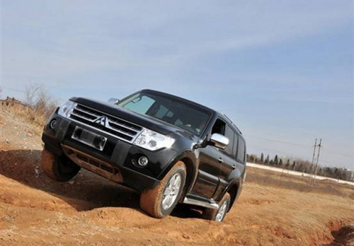 三菱周末狂欢 帕杰罗V93\/V73全系放 价 _帕杰