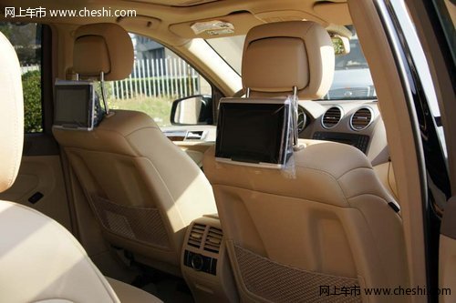 奔驰GL350美规版 天津现车春节持续降价
