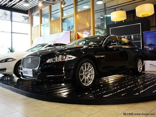 2013款捷豹XJL已有展車到店 訂金10萬元