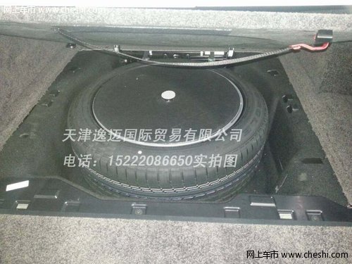 2013款路虎揽胜  天津首辆现车展厅实拍