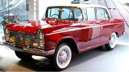 细数十二代经典  东风日产天籁历史解读