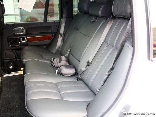 2012款路虎揽胜 现车到店特惠219.8万元