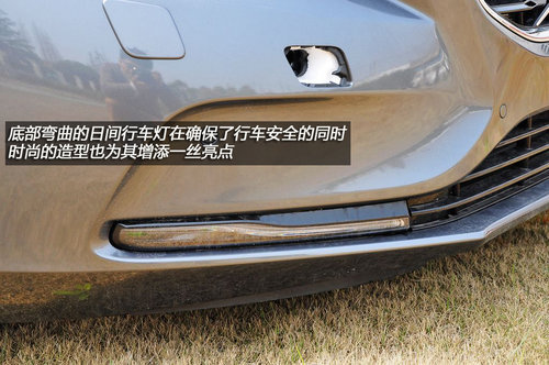 實拍全新進口沃爾沃V40