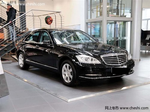 2013款奔驰S600L限量版 黑色优惠40万元