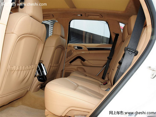 保时捷卡宴中规版 天津量力112万清仓价