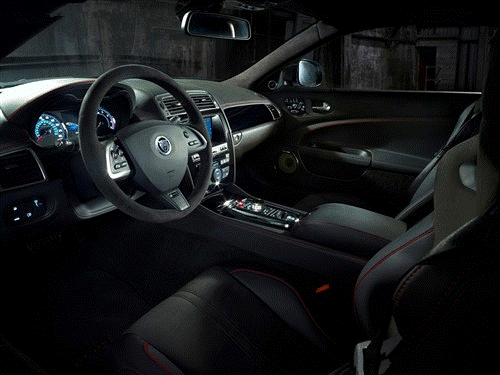 2013纽约车展：捷豹XKR-S GT版本发布