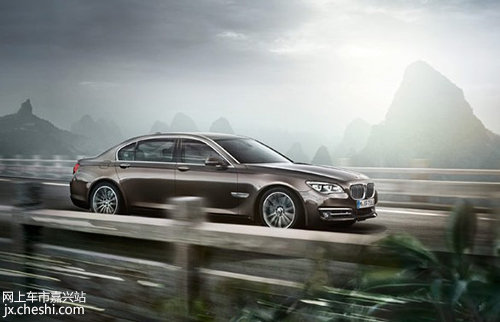 骏宝行 新BMW 7系 经典与时代感的结合