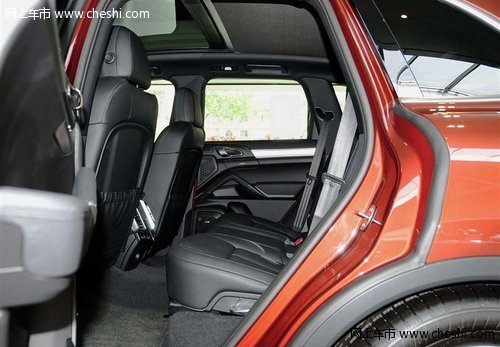 保时捷卡宴3.0T  现车春季促销关爱随行