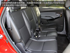 内饰革新 试驾2013款和悦RS 1.8L豪华版