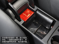 《你所关注的》 奥迪新A4L储物与便利性