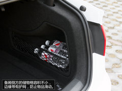 《你所关注的》 奥迪新A4L储物与便利性