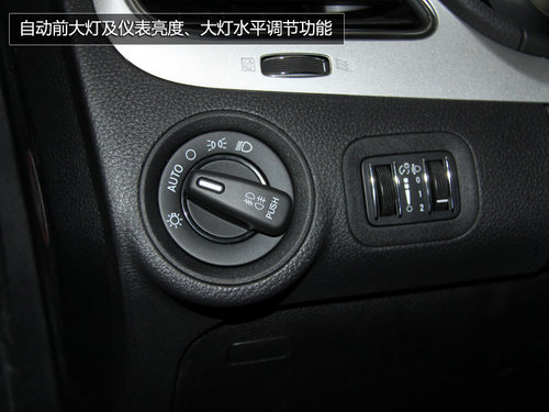 3.6L/智能全驅(qū) 菲亞特新款菲躍到店實拍