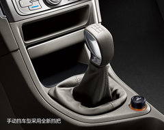 2013款308售10.59万起 陈坤成首位车主