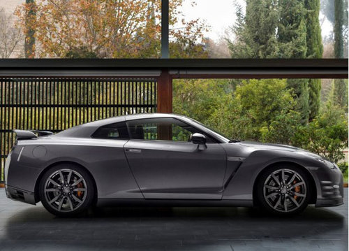 2014款GT-R售150.5万元起 上海车展发布