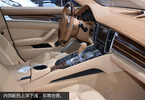 加长版保时捷Panamera 4S上海车展实拍