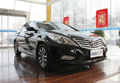 呼市進口現(xiàn)代轎車全新雅尊優(yōu)惠一萬元起