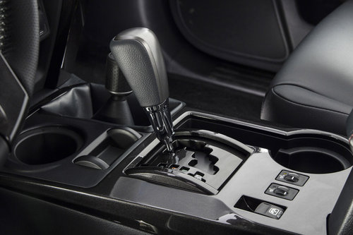 2014款丰田4Runner官图 搭4.0引擎配5AT