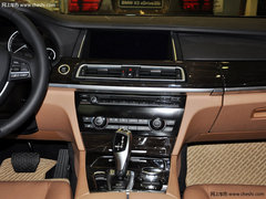 2013款宝马730Li 现车限量优惠欲购从速