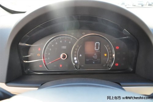 济宁荣威350最高优惠98700元 现车销售