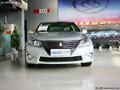 豐田皇冠現金直降2.8萬 另送全車太陽膜