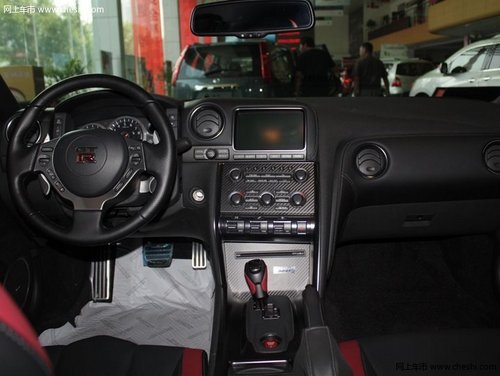 2013款尼桑GTR 颜色/手续齐全售价143万