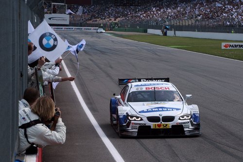 BMW M3 DTM包揽房车大师赛首站冠亚军