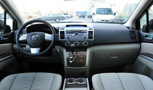 首选MPV   Mazda8演绎宜商宜家时尚生活