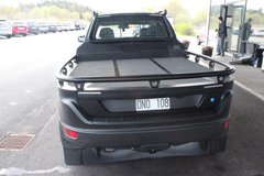 沃尔沃XC60六轮皮卡特别版 作摄像用车