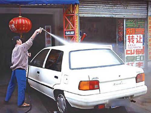 夏季洗车小百科 合适的清洗方式最重要
