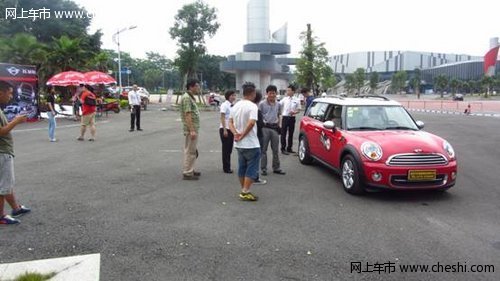 南宁中达桂宝MINI 首次柳州专场试驾会