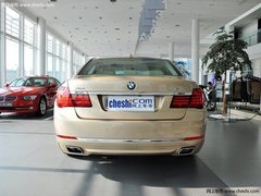 宝马7系 天津港现车全系大降价先到先得