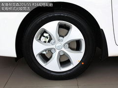 16万级别的进口MPV 起亚新佳乐到店实拍