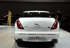 13款捷豹XJ颜色全  天津现车69.5万起售