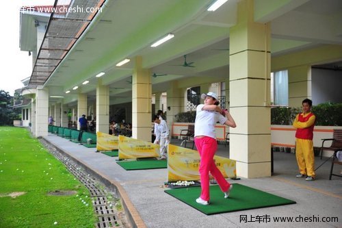 梅赛德斯-奔驰·仁孚中国高尔夫球邀请赛