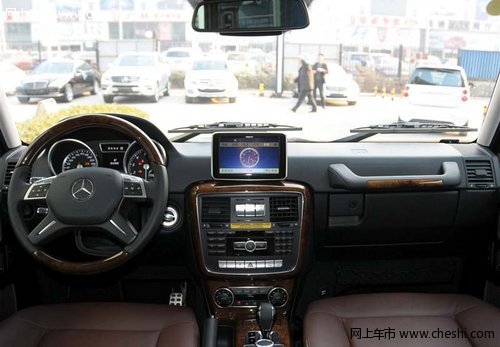 2013款奔驰G500  现车热卖成本价批发售