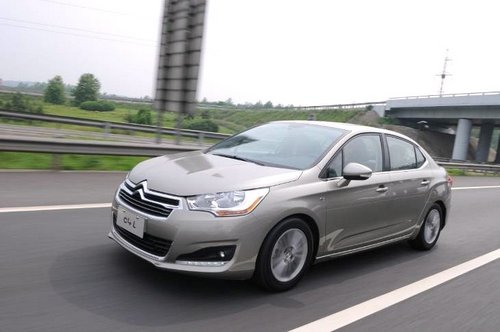 買誰更值？15萬主流車型價值大對比