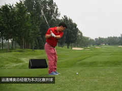 一杆进洞赢TT 2013奥迪AqC高尔夫锦标赛