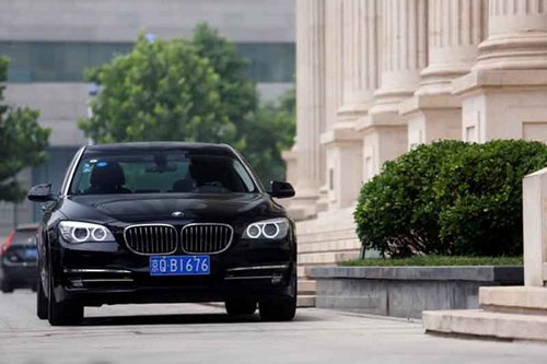天津购新BMW7系 享羽量级利率金融方案