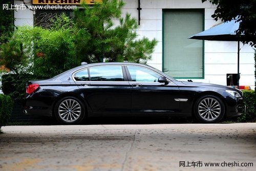 BMW7系列用卓越打造完美以超越缔造魅力
