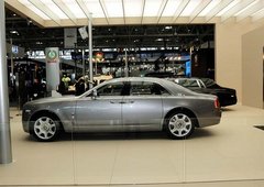 劳斯莱斯古思特现车降价  到店巅峰让利