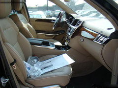 2013款奔驰GL550  冰点巨献专卖价165万