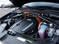 沈阳进口奥迪Q5最高降9.87万 现车销售