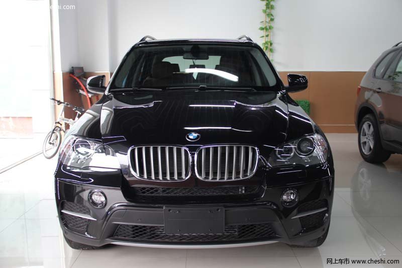 宝马X5 现车到店冰点低价火爆促销活动