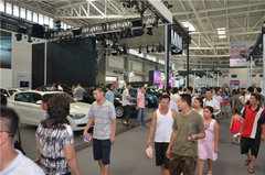 品牌新车各领风骚山东国际车展首日绽放