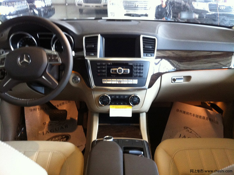 2013YGL350 F(xin)܇m(x)Rޕr(sh)̓r(ji)