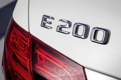 奔驰两款E级环保车发布 售价38.6万元起