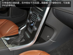 多功能型选手 到店实拍沃尔沃V60智雅版