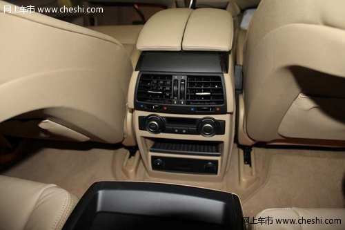 宝马X5美规版  天津现车最低仅60万起售