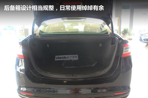 绍兴实拍绍兴福通福特2013款蒙迪欧之后备箱