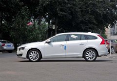 2014款沃尔沃V60 现车八月放价震撼底价